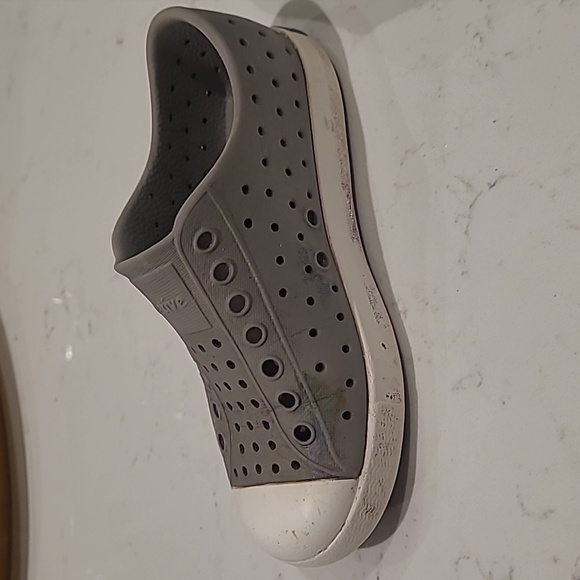 C10 Gray Native Water shoes - Picture 5 of 7